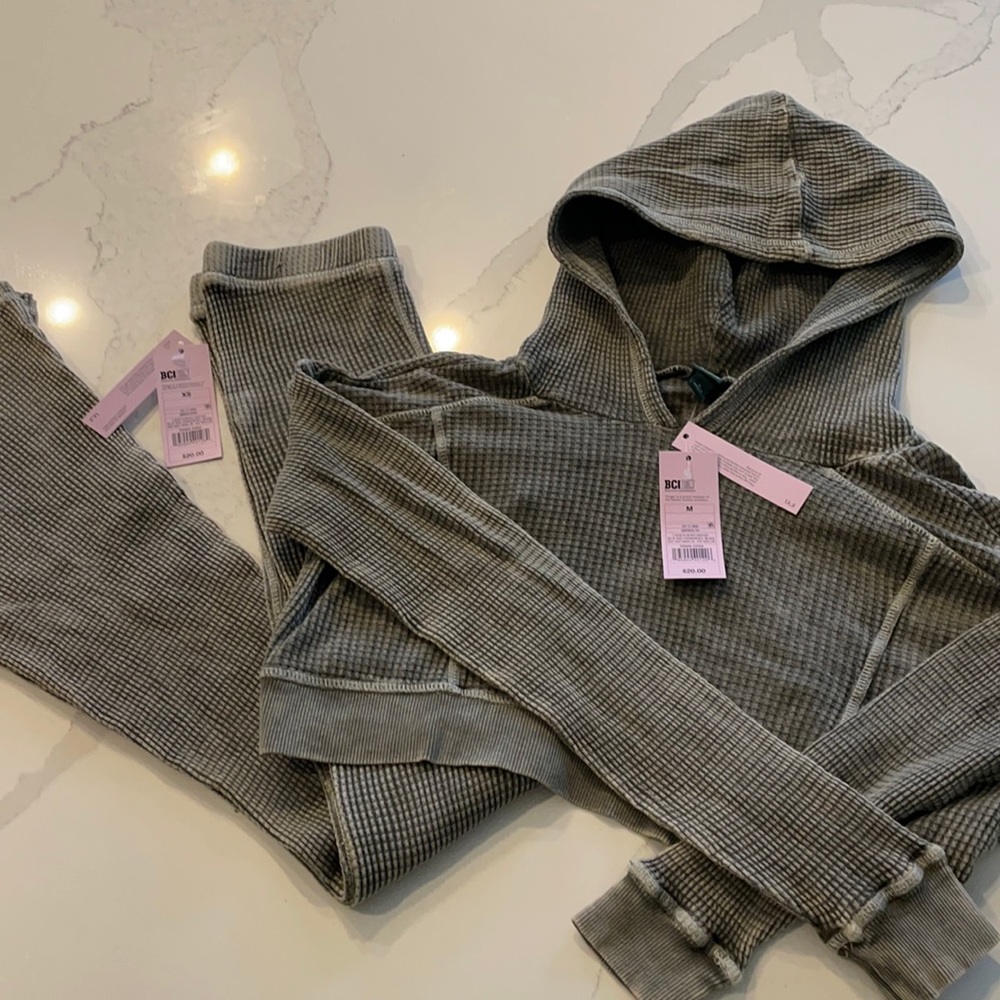 NEW Women Wild Fable Lounge Sweatsuit Top & Bottom